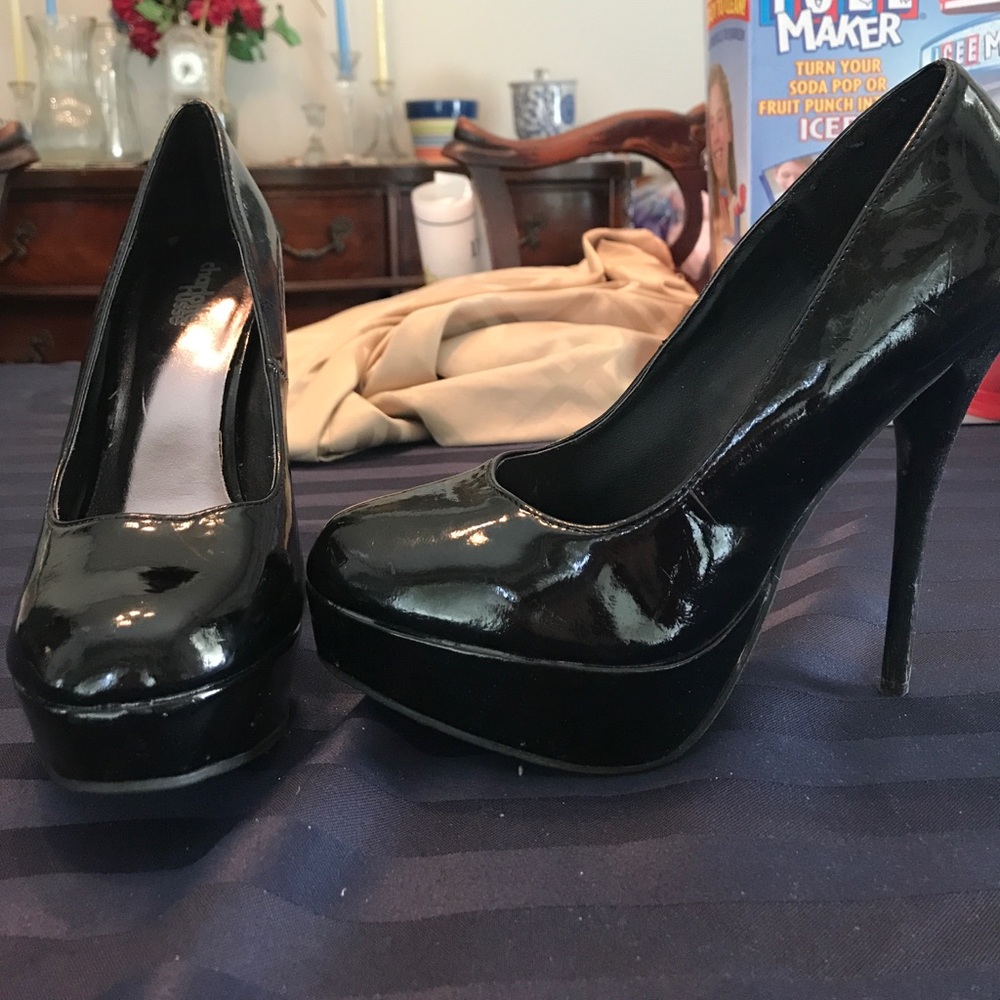 ✨Black High Heels☺️
