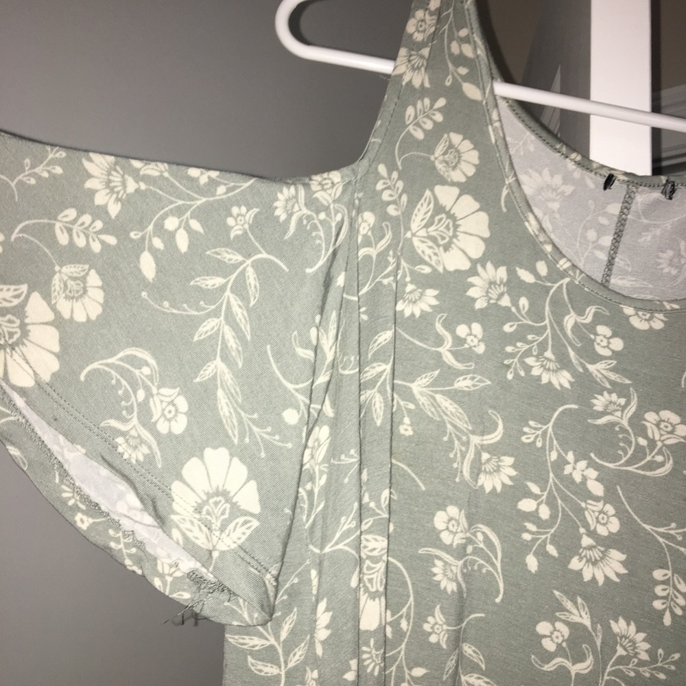 Dress - Picture 4 of 5
