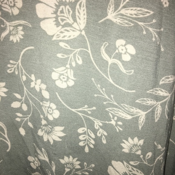 Dress - Picture 5 of 5