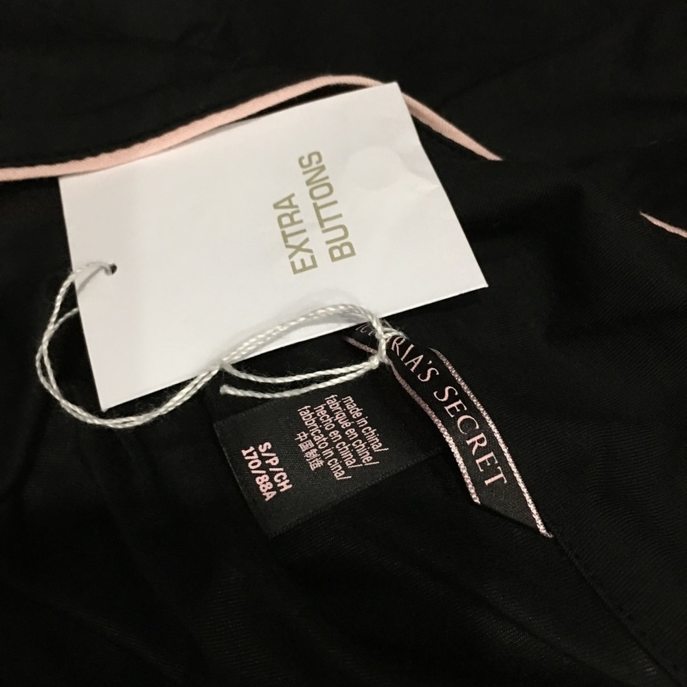 Victoria's Secret sz Small SET Sleep Shirt & Short - Picture 2 of 7