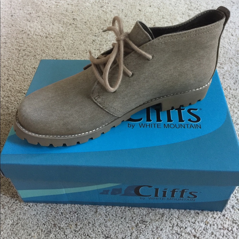 White Mountain - Cliffs Fabric Bootie