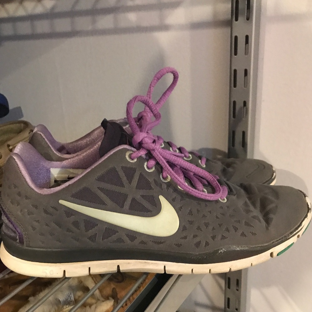 Nike Free Runs