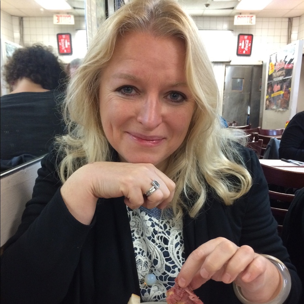 Meet your Posher, Maria