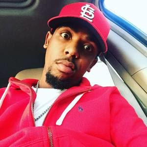 Meet your Posher, Tay