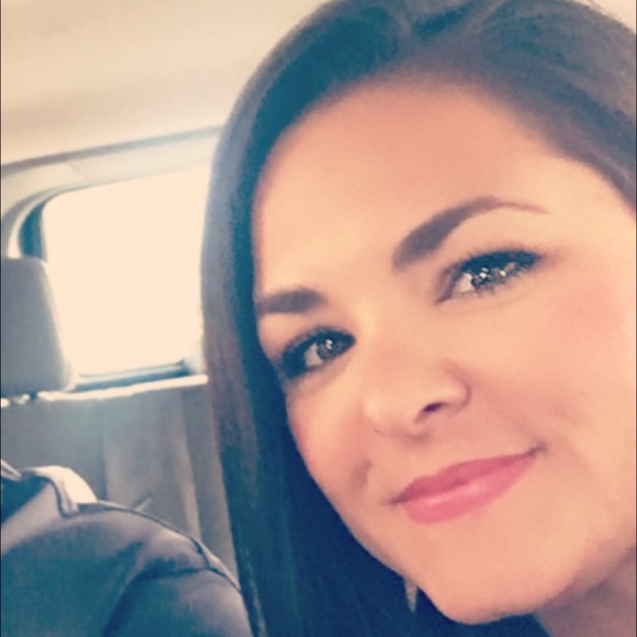 Meet your Posher, Chantel - Picture 1 of 1