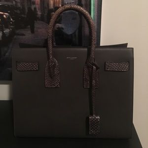 YVES SAINT LAURENT BAG DU JOUR (large)
