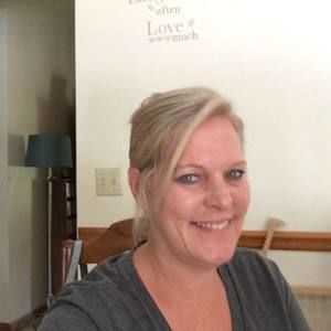 Meet your Posher, Ralene