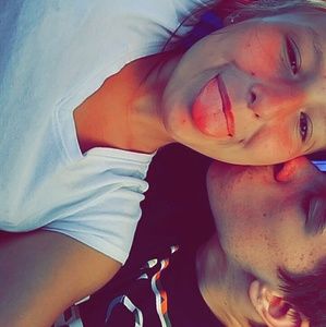 Meet your Posher, Haley