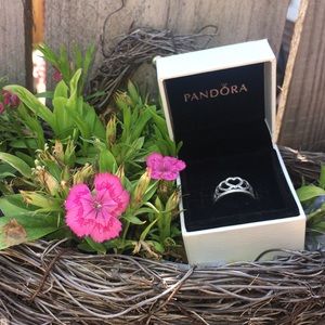 Pandora Hearts Tiara Ring