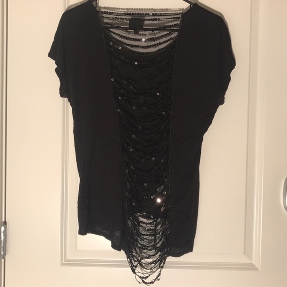 Daytrip Tops - Daytrip Ripped Sequin Back Tee