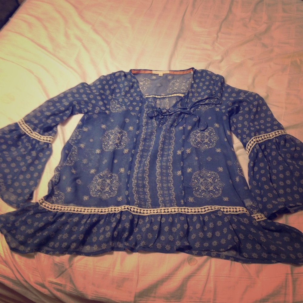 xl women's boho top 100% polyester never worn