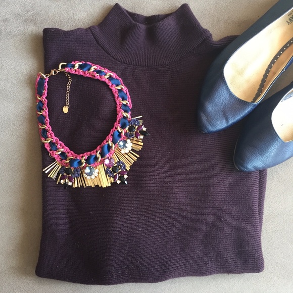 H&M Sweaters - H&M Ribbed Mock Turtleneck Sweater