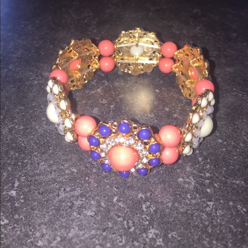 Pretty Rhinestone Stretch Bracelet - Picture 3 of 4