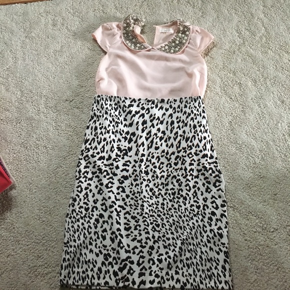 Complete outfit. Top is xsmall& bottoms are medium - Picture 1 of 5