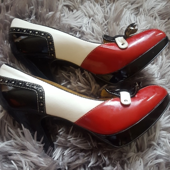 Trendy High Heel Loafers - Picture 4 of 4