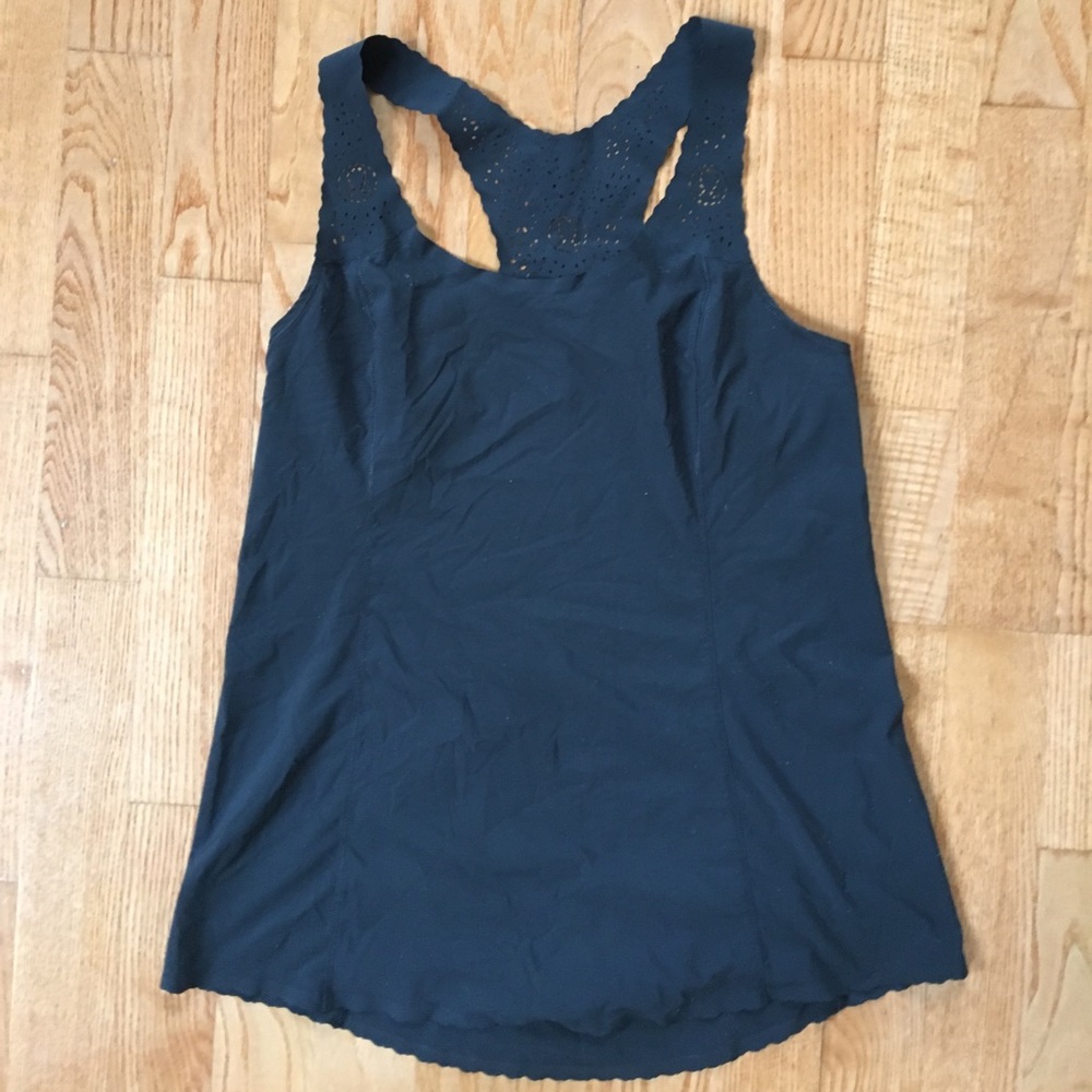 Lululemon size 4-6