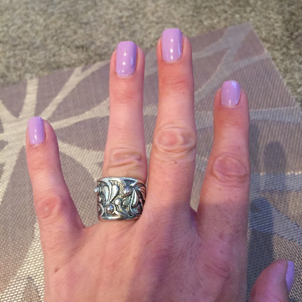 9.25 sterling silver size 5 silpada ring