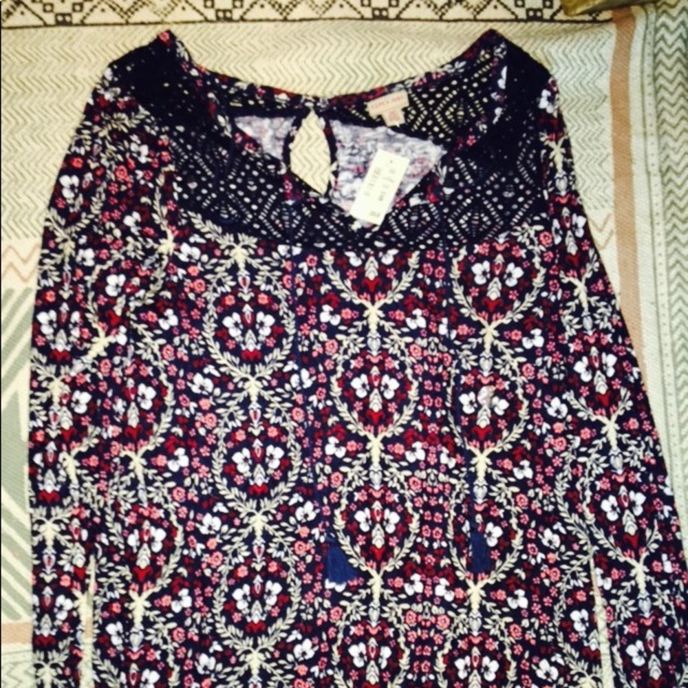 Cute Flowery top