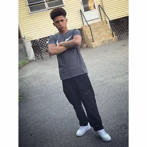 Meet your Posher, Dante