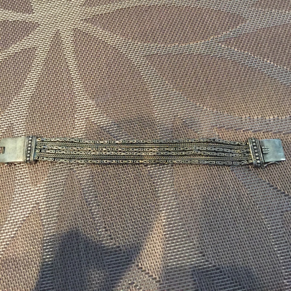 9.25 sterling silver silpada bracelet.