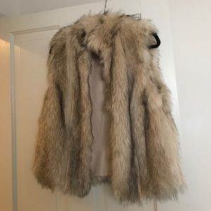 Topshop faux fur vest (with collar)
