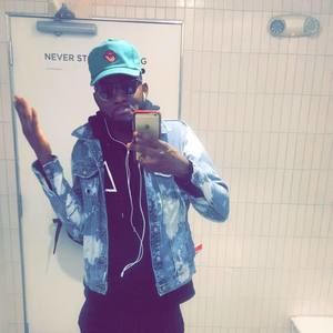 Meet your Posher, Roy