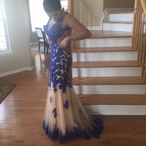 Mermaid-Style Prom Dress