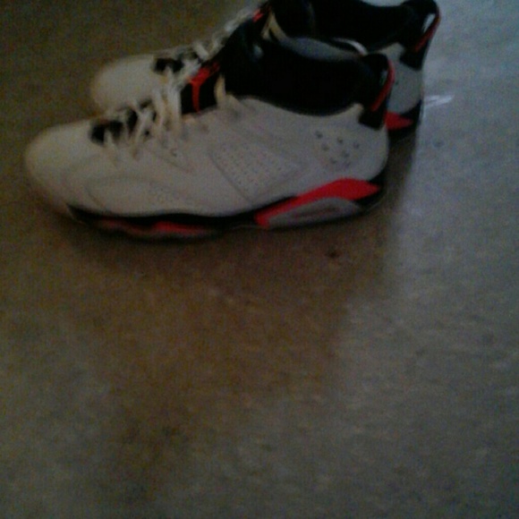 Shoes - Picture 1 of 1