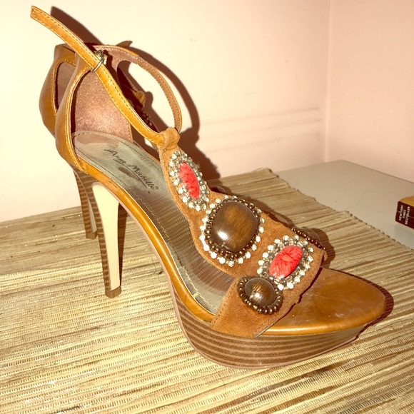 Shoes - Picture 1 of 1