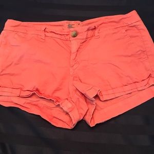 Coral shorts from AE☺️
