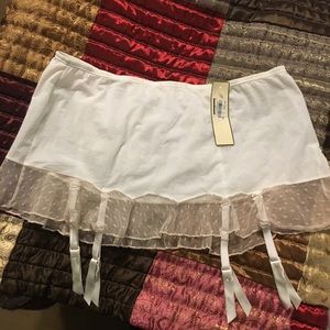 Feline BNWT Cream lace lingerie size M
