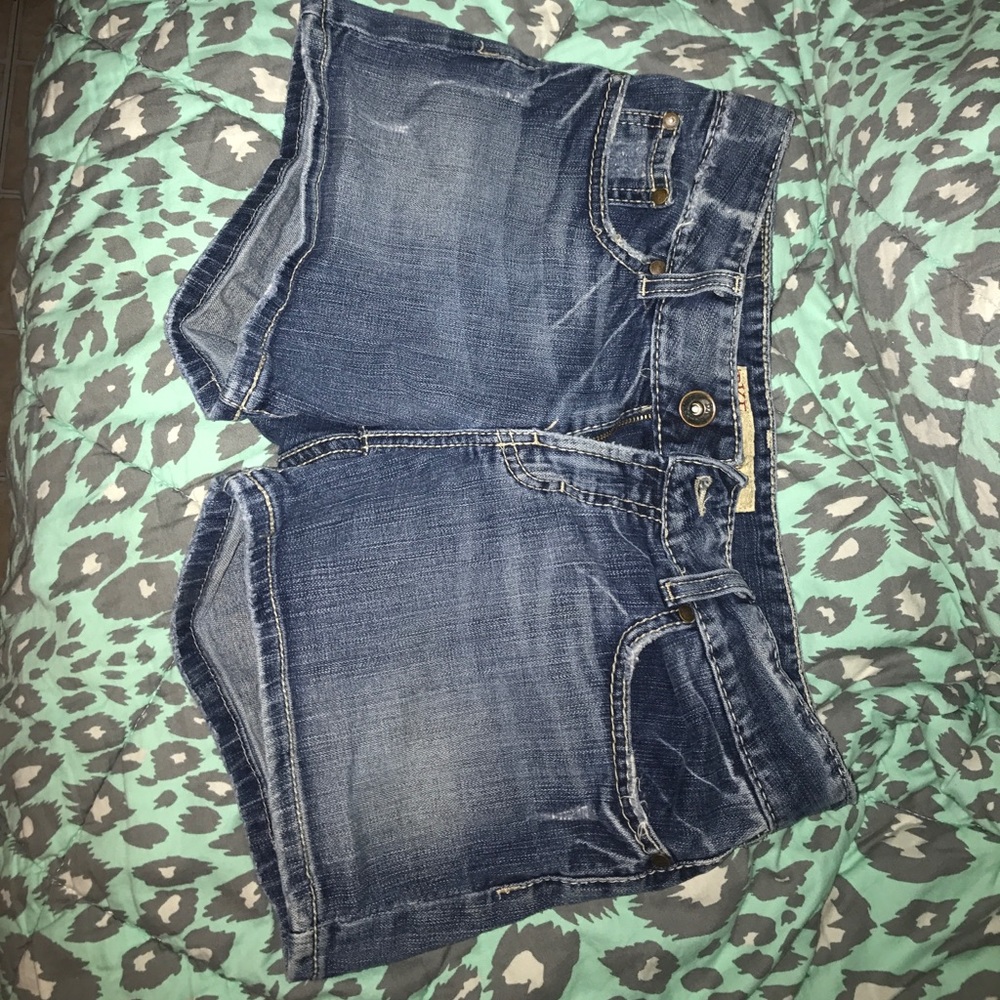 BKE shorts