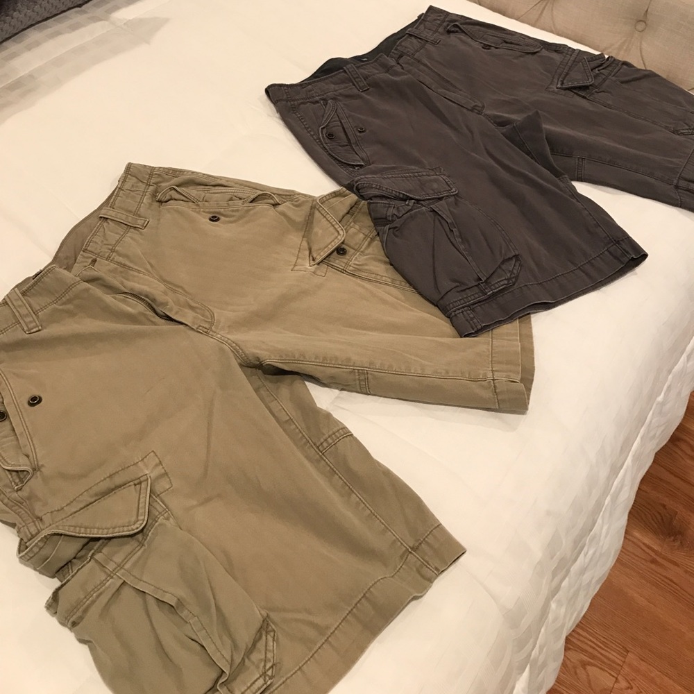Men's cargo Gap shorts