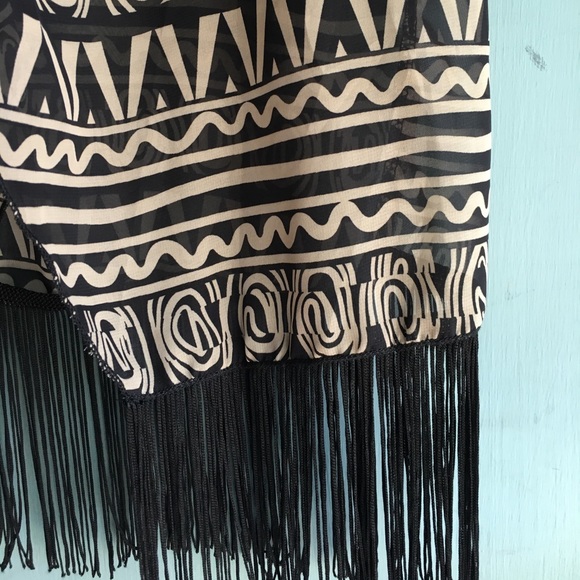 Beautiful NWT LuLaRoe Monroe - S - Picture 3 of 3