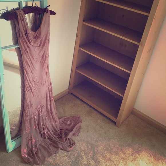 Size small floral peach dress - Picture 1 of 3