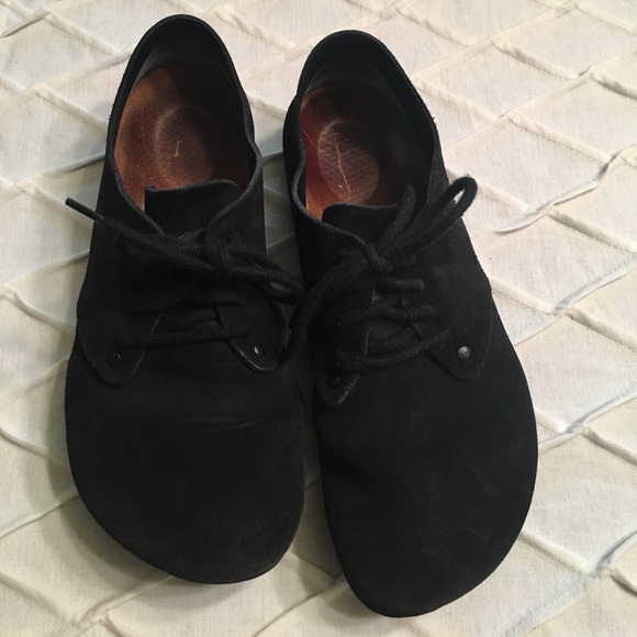 Birkenstock Shoes - Birkenstock black suede shoes. Sz 38