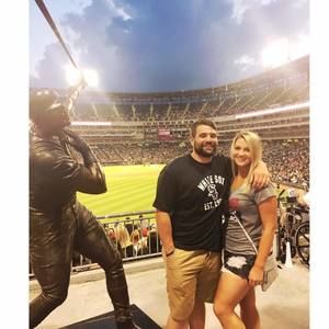 Meet your Posher, Lizzie