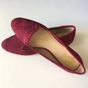 NIB Vince Camuto Suede Flats