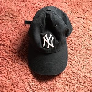 Yankees hat
