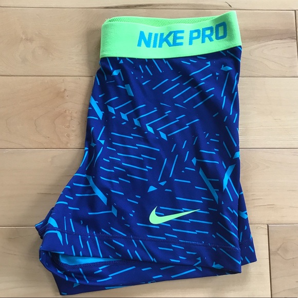 Nike Pants - Nike pros