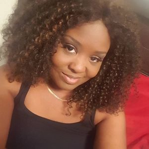 Meet your Posher, Kimberly
