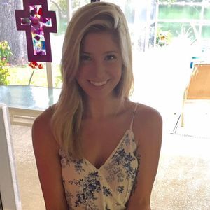 Meet your Posher, Brittney