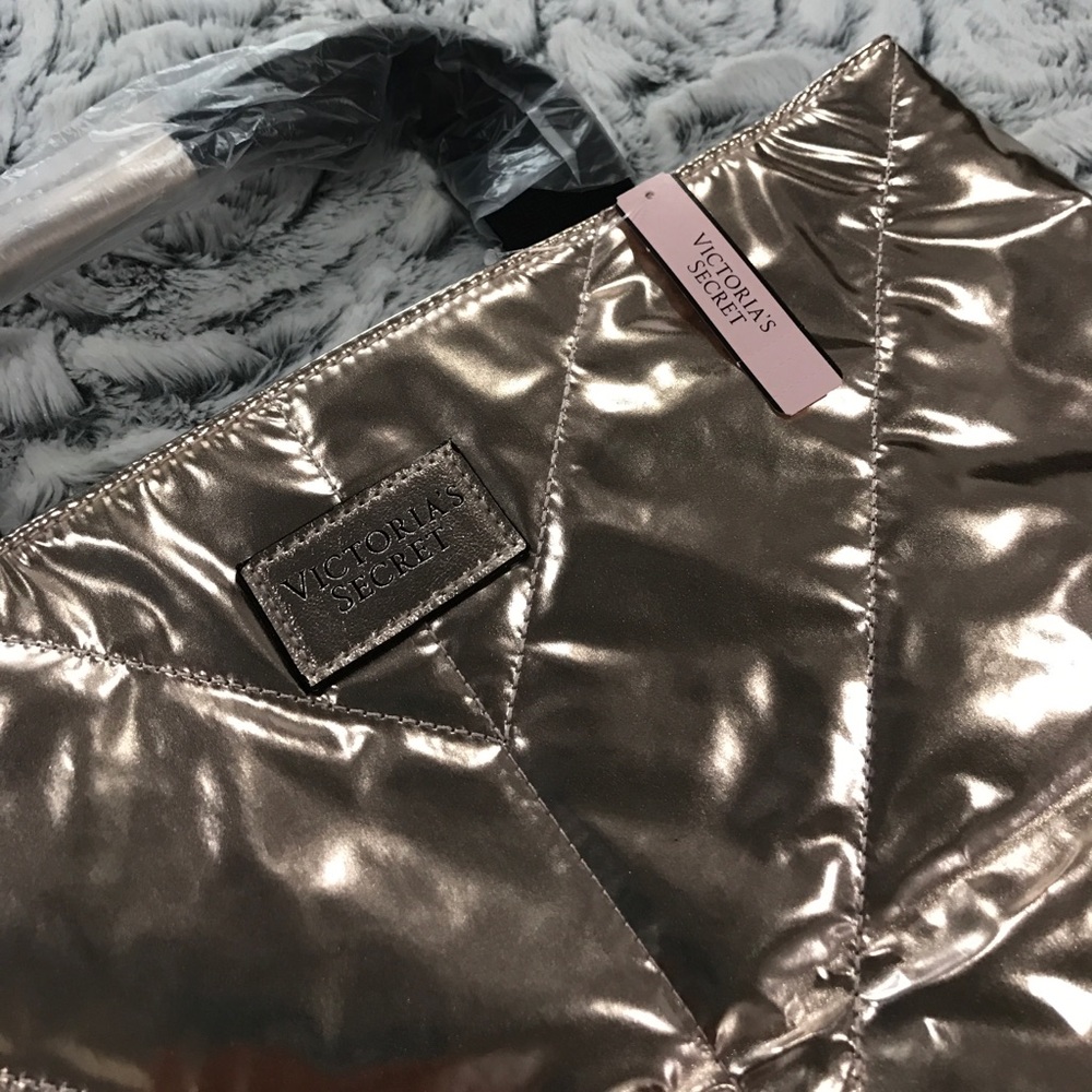 NWT Victoria Secret Rose Gold Tote!