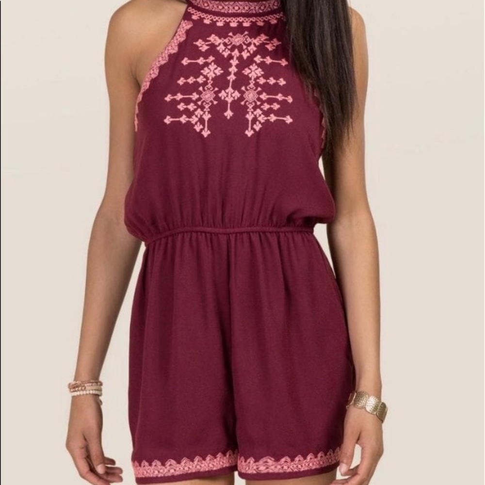 Shaè Embroidered Romper NWOT