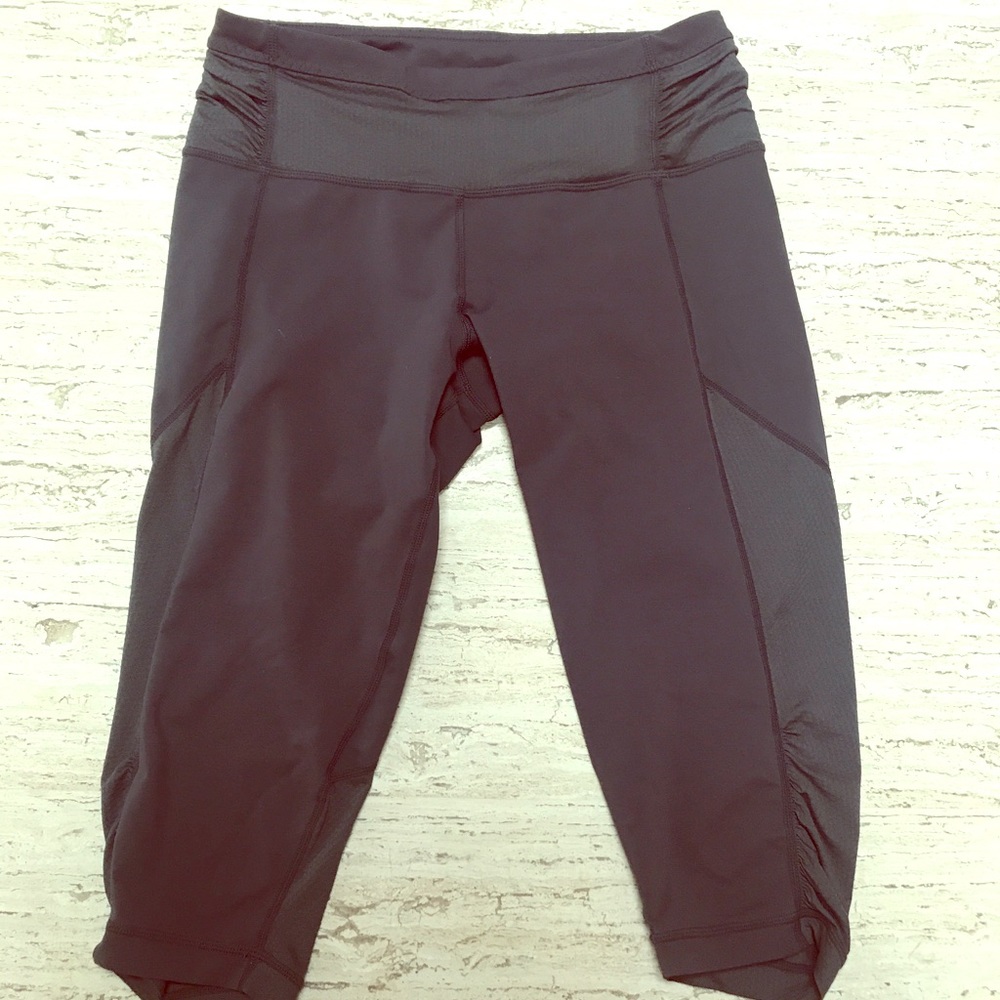 Lululemon workout leggings