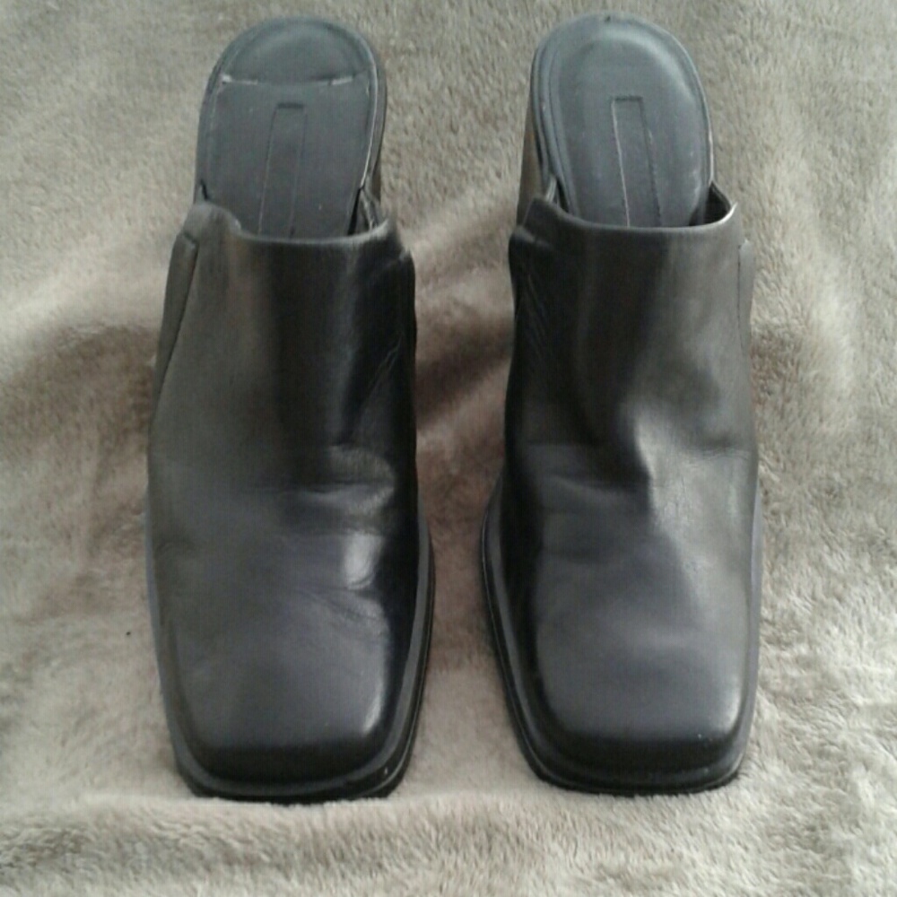 Nine West Mules