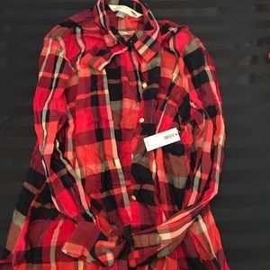 ✨ New with tags, old navy flannel☺️
