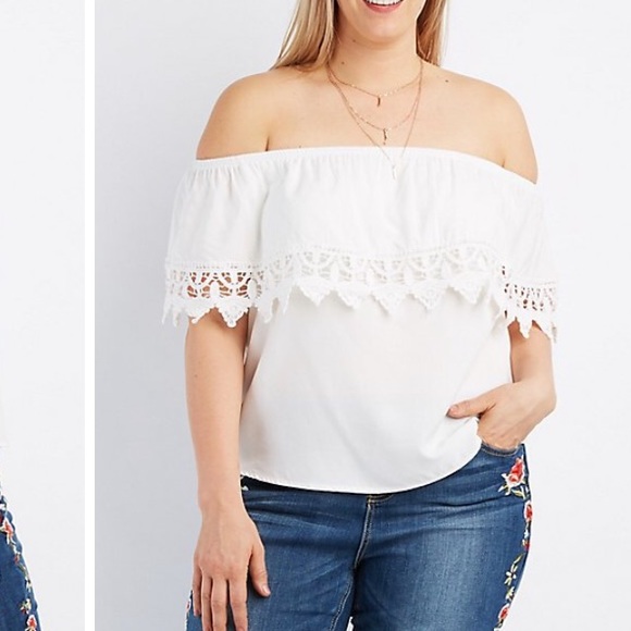 Charlotte Russe Tops - [Charlotte Russe] Off Shoulder Crotchet Top