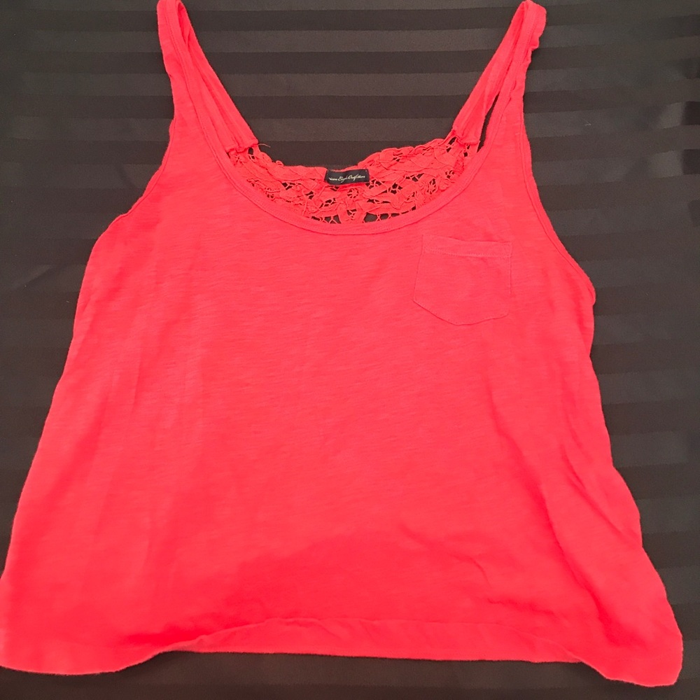 ✨Pink tank top with lace back☺️
