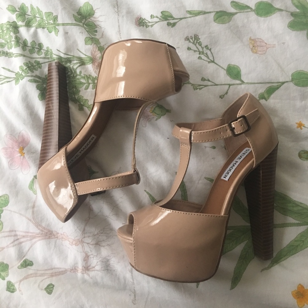 STEVE MADDEN platform heels